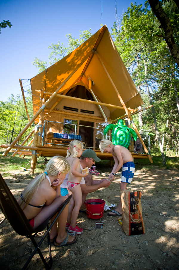 Glamping Village Huttopia Dieulefit