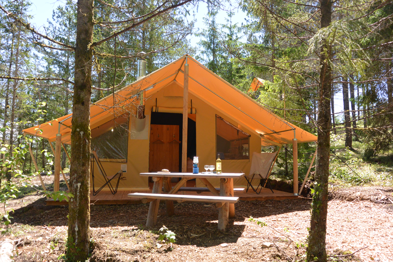 Glamping Village Huttopia Lanmary