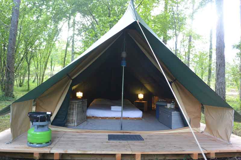 Ingerichte tent huren Dordogne GlampingCamping Tent huren Bretagne: compleet ingericht. GlampingCamping