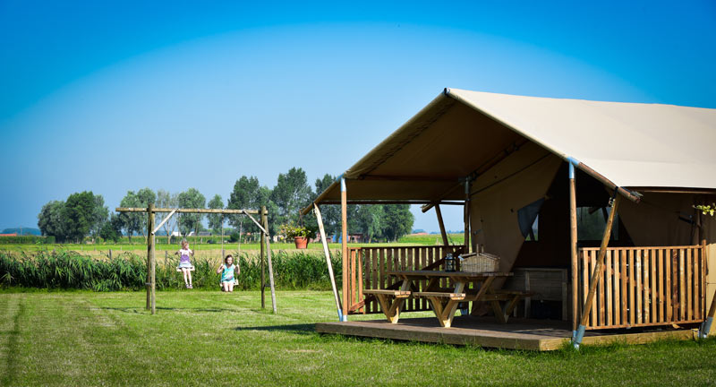 Kwik Televisie kijken wiel Tent huren in op een camping bij Antwerpen | GlampingCamping.eu